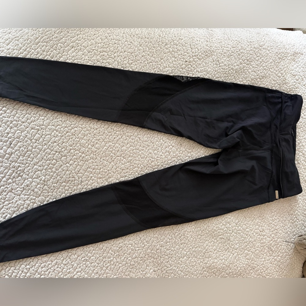 Alala Black Leggings with Mesh Detail - Captain Ankle Pant - Picture 13 of 14